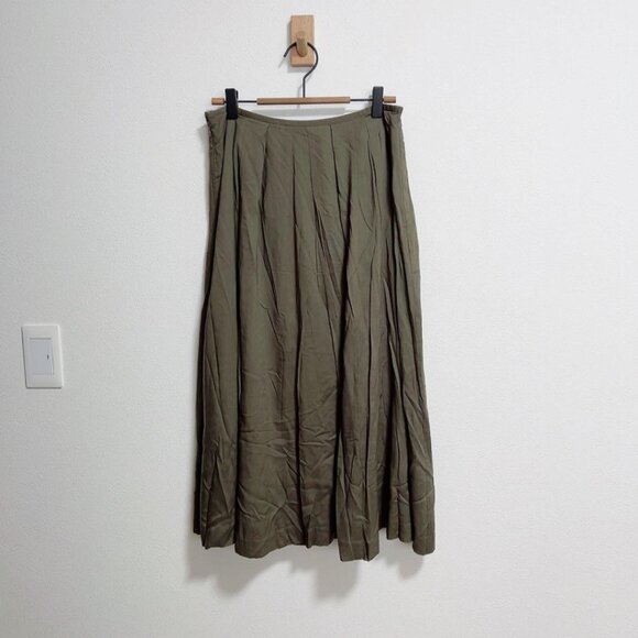 skirt - Picture 1 of 1